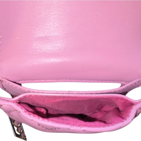 Badgley Mischka Pearls Strap Phone Case Purple NWT - Picture 3 of 9